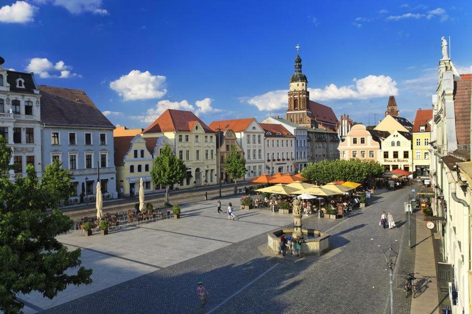 Schaebu! 6 Altmarkt Im Gruenen * Cottbus